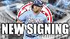 Yankees Sign New Outfielder Who Is He Yankees News