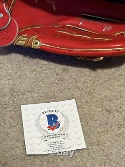 Yoan Moncada Autographed Rawlings Heart Of The Hide Glove Beckett Authenticated