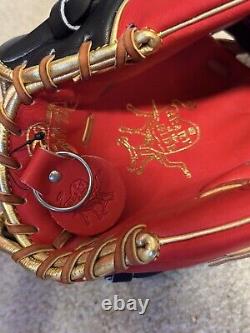 Yoan Moncada Autographed Rawlings Heart Of The Hide Glove Beckett Authenticated