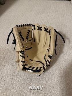 (brand new never used) 11 3/4, Pro Grade, R2G, Heart of the hide pitchers glove